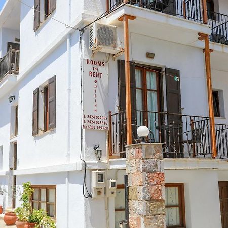 Fotini Rooms Skopelos stad Exteriör bild