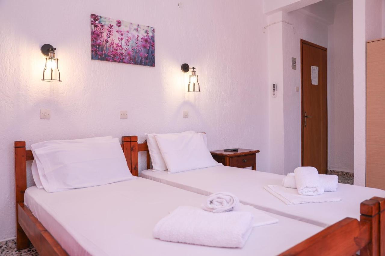 Fotini Rooms Skopelos stad Exteriör bild