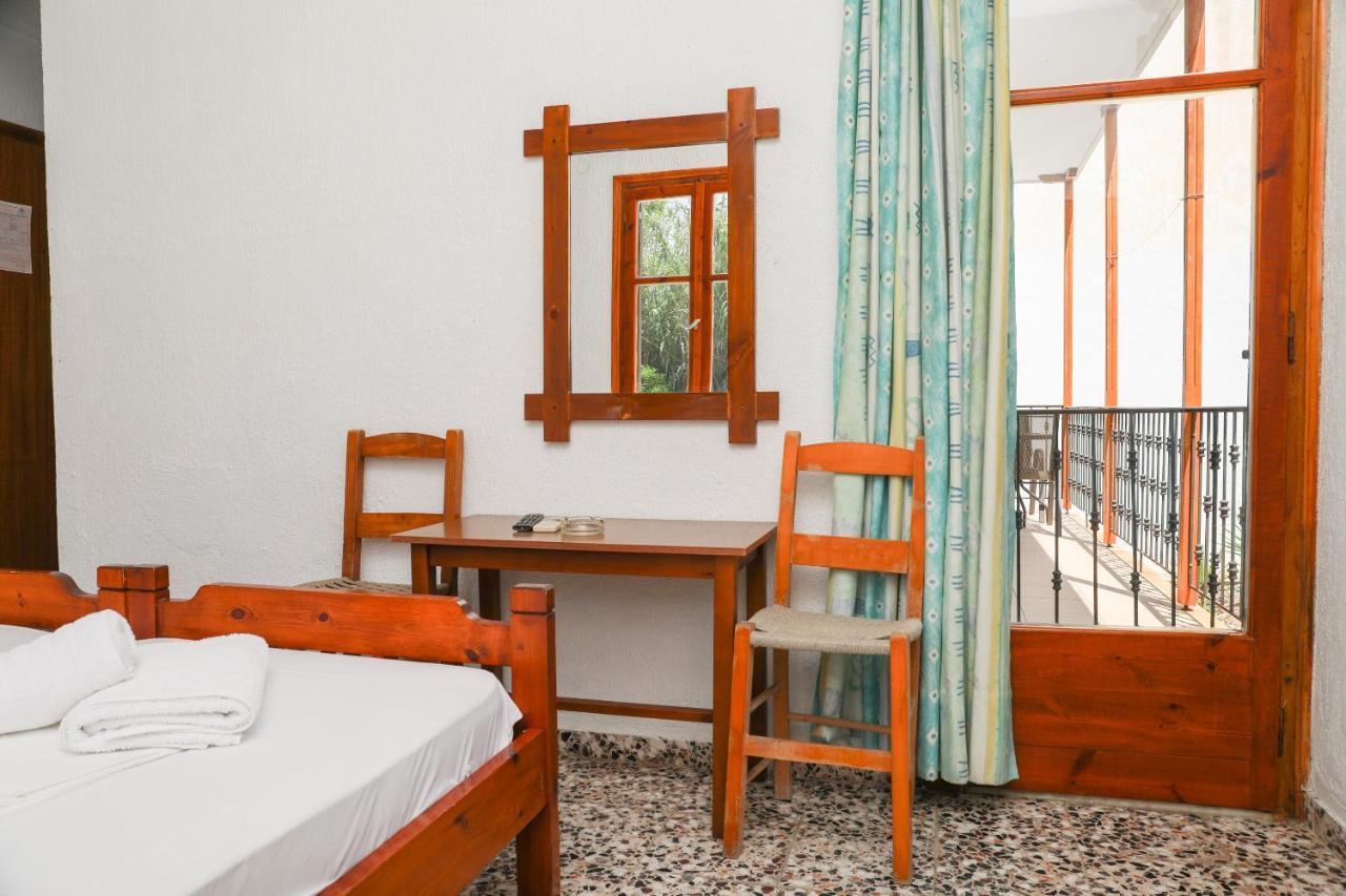 Fotini Rooms Skopelos stad Exteriör bild