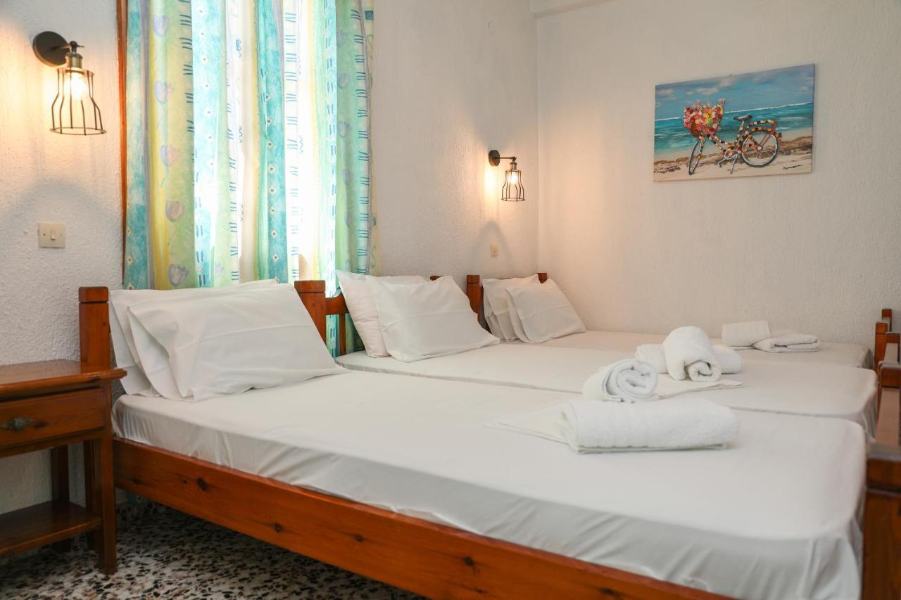 Fotini Rooms Skopelos stad Exteriör bild