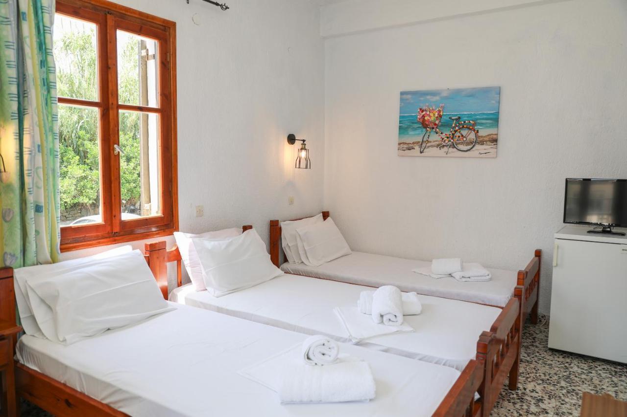 Fotini Rooms Skopelos stad Exteriör bild