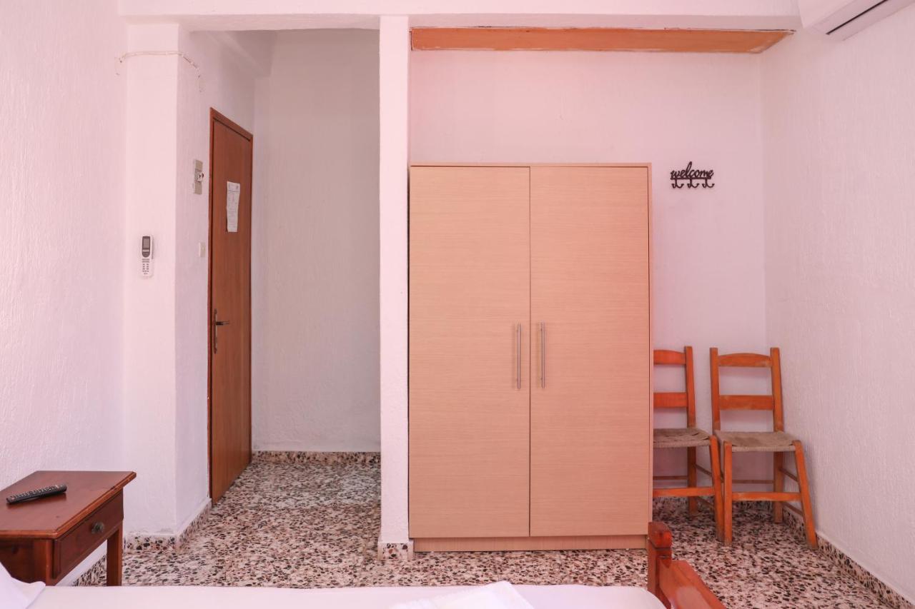 Fotini Rooms Skopelos stad Exteriör bild